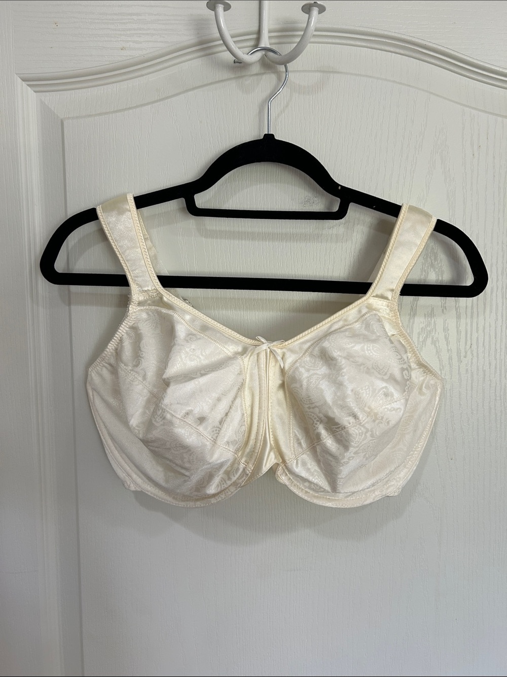 Bali Soft Cup Underwire Bra 3562